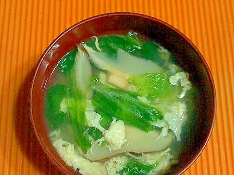 干し椎茸とレタスの卵スープ♪